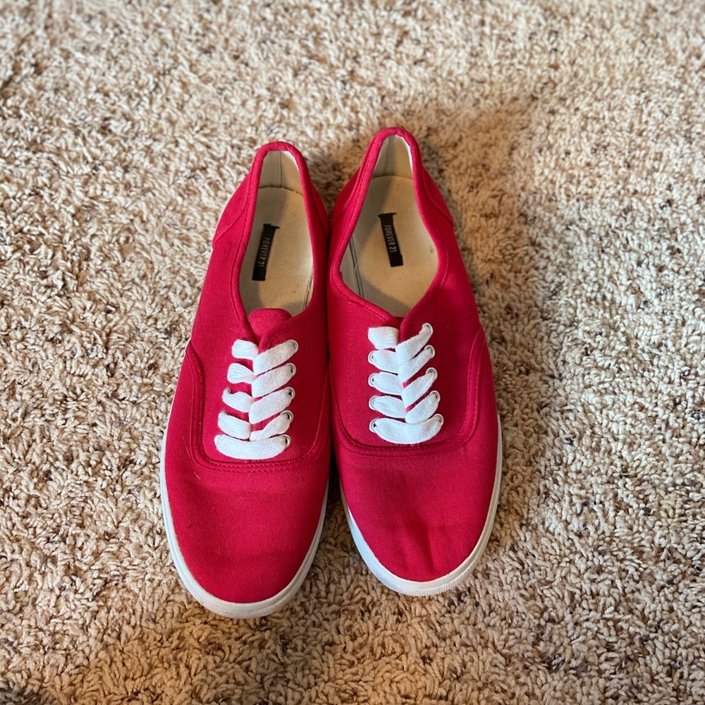 Shoes - Picture 2 of 2